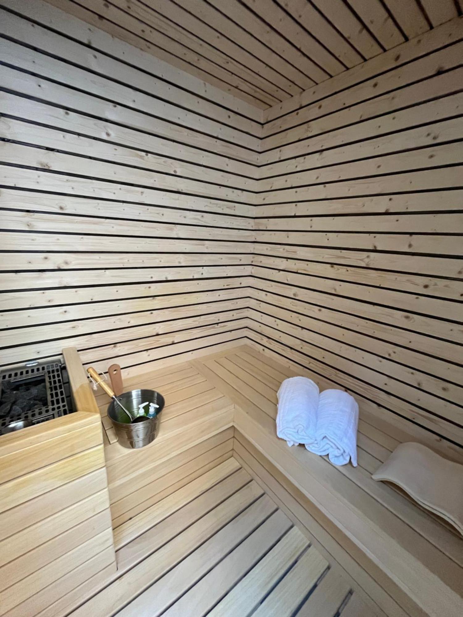 Sea Garden Apartments & Rooms Grado Bagian luar foto
